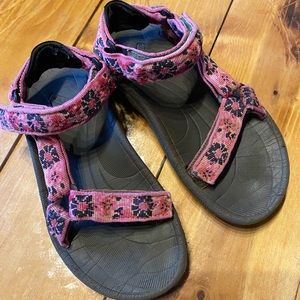 Kids Pink Teva Sandals